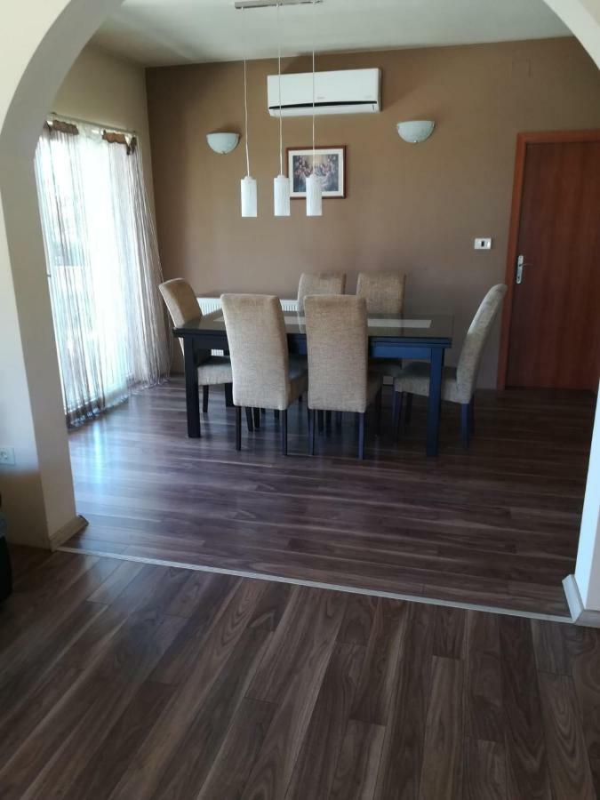Laura Apartment บาร์บินเย ภายนอก รูปภาพ